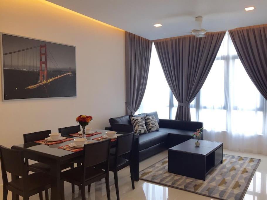 Tropicana Avenue B32-09, Petaling Jaya Dış mekan fotoğraf